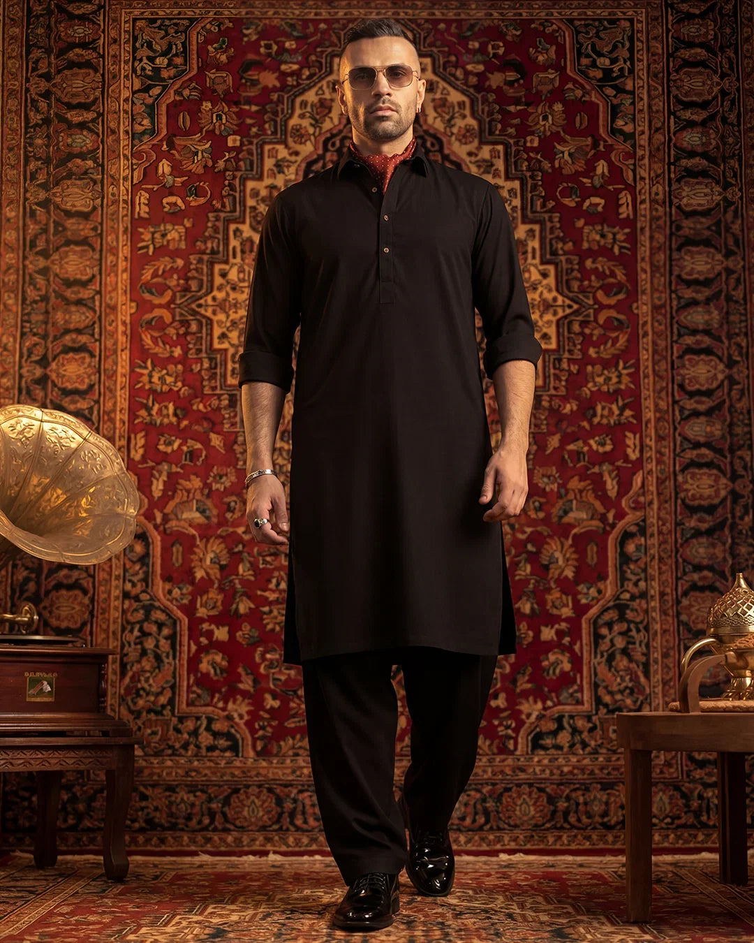 lookbook image shop_this_look_amDhCa